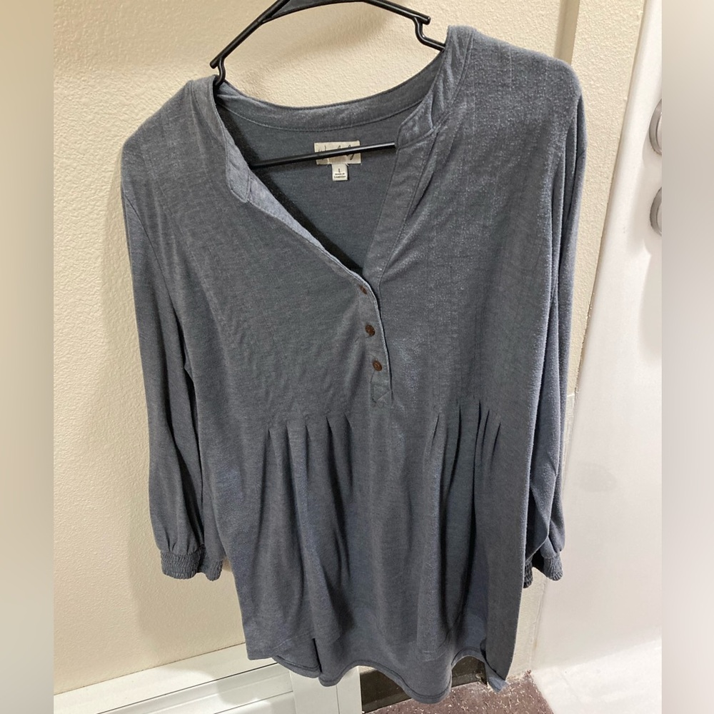 Wonderly babydoll cut 3quarter length sleeves grey size Large